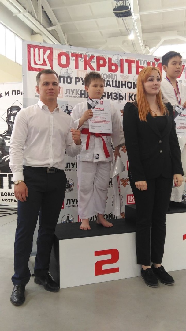 JE lzgCjobw